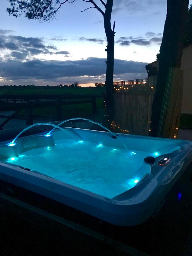 Clover Lodge Chesterfield Dış mekan fotoğraf